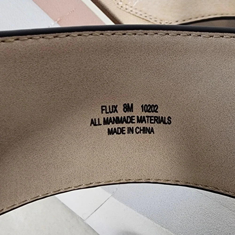 Naked Feet Flux Beige Pink White Platform Wedge Sandals Toe Loop 8M - Picture 6 of 7